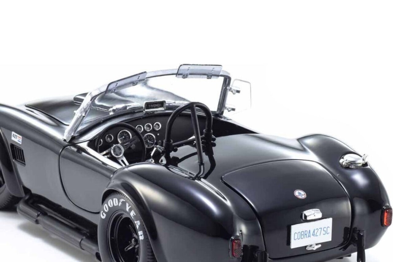 Shelby Shelby Cobra 427 S/C - 1:18 - Kyosho Shelby Shelby Cobra 427 S/C - 1:18 - Kyosho