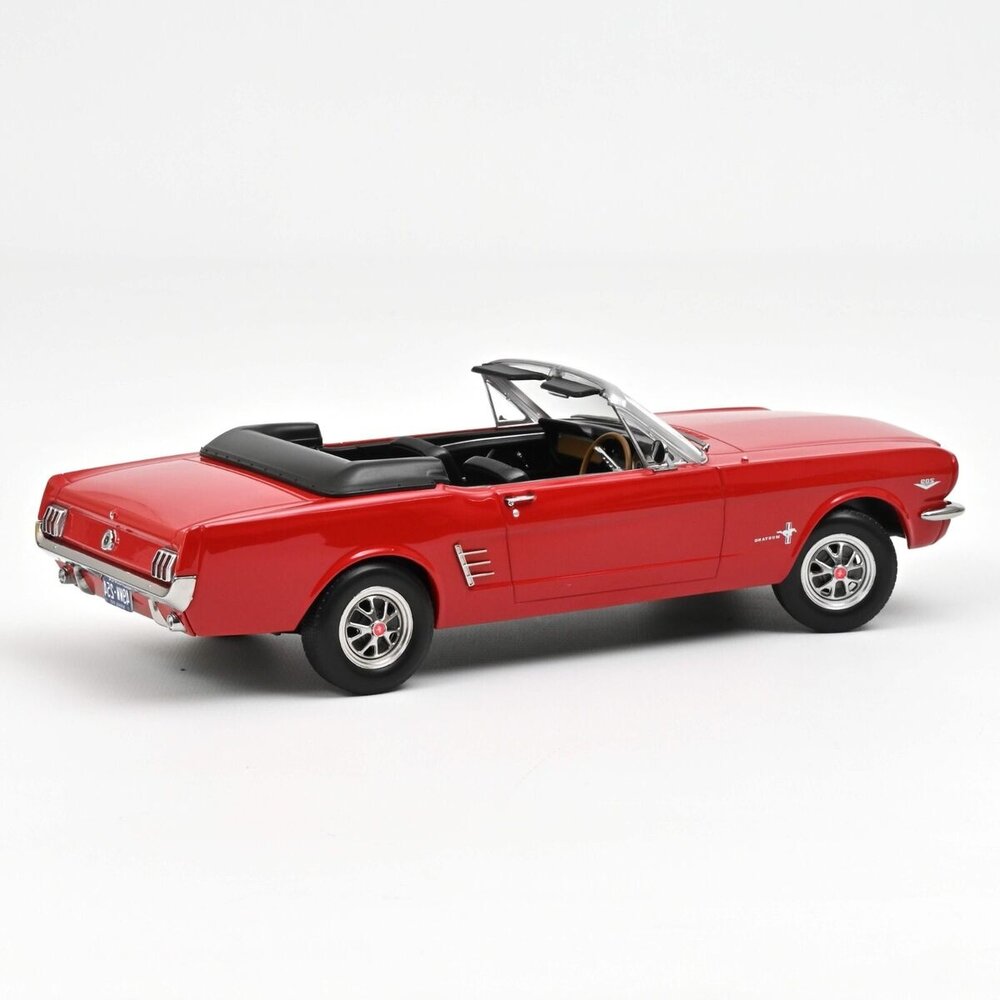 Miniature Ford Mustang Convertible 1966 Norev