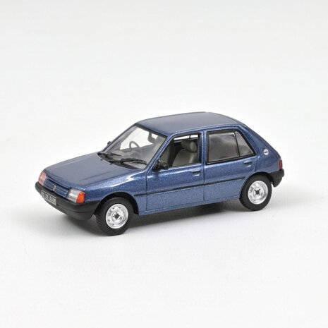 Peugeot Peugeot 205 GL 1988 - 1:43 - Norev