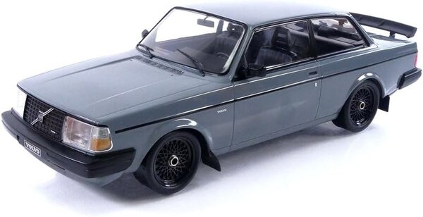 Volvo Volvo 240 Turbo 'Custom' 1985 - 1:18 - IXO Models