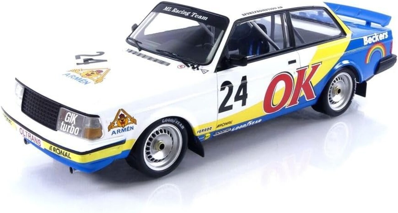Volvo Volvo 240 Turbo #24 DPM Nürburgring Super Sprint 1985 - 1:18 - IXO Models