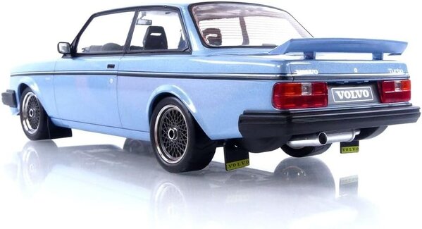 Volvo Volvo 240 Turbo 'Custom' 1985 - 1:18 - IXO Models