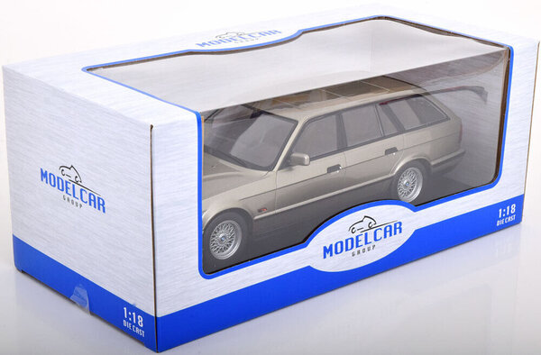 BMW BMW 530i 5-Series (E34) Touring - 1:18 - Modelcar Group BMW BMW 530i 5-Series (E34) Touring - 1:18 - Modelcar Group