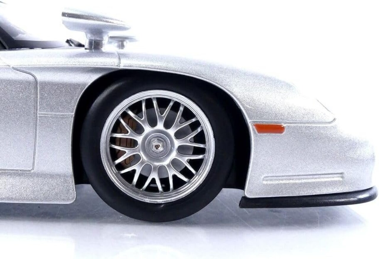 Porsche Porsche 911 GT1 Street Version 1997 - 1:18 - Werk83