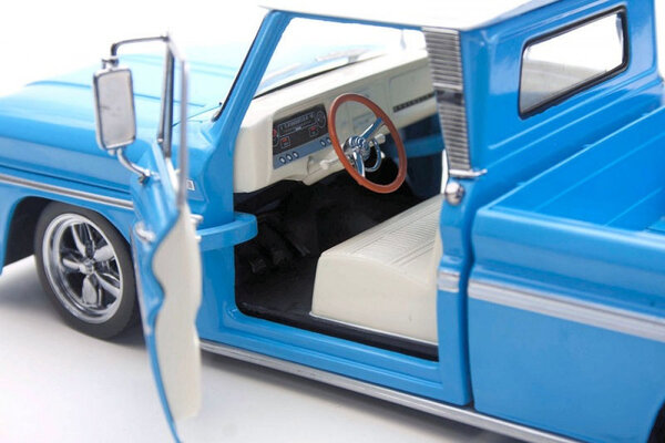Chevrolet Chevrolet C10 Styleside Pick Up 'Lowrider' 1965 - 1:18 - Sun Star