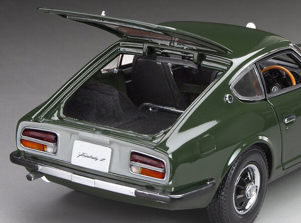 Datsun Datsun Fairlady Z (S30) RHD 1970 - 1:18 - Sun Star Datsun Datsun Fairlady Z (S30) RHD 1970 - 1:18 - Sun Star