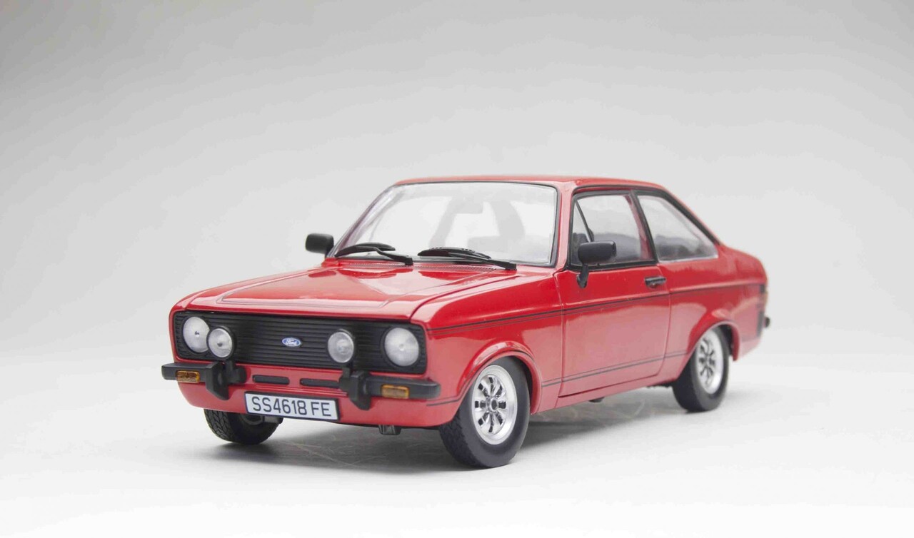 Ford Ford Escort MK II  1600 Sport 1975 - 1:18 - Sun Star Ford Ford Escort MK II  1600 Sport 1975 - 1:18 - Sun Star