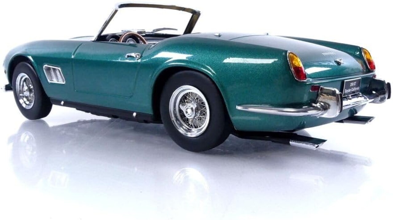 Ferrari Ferrari 250 GT Spyder California 1960 - 1:18 - KK Scale