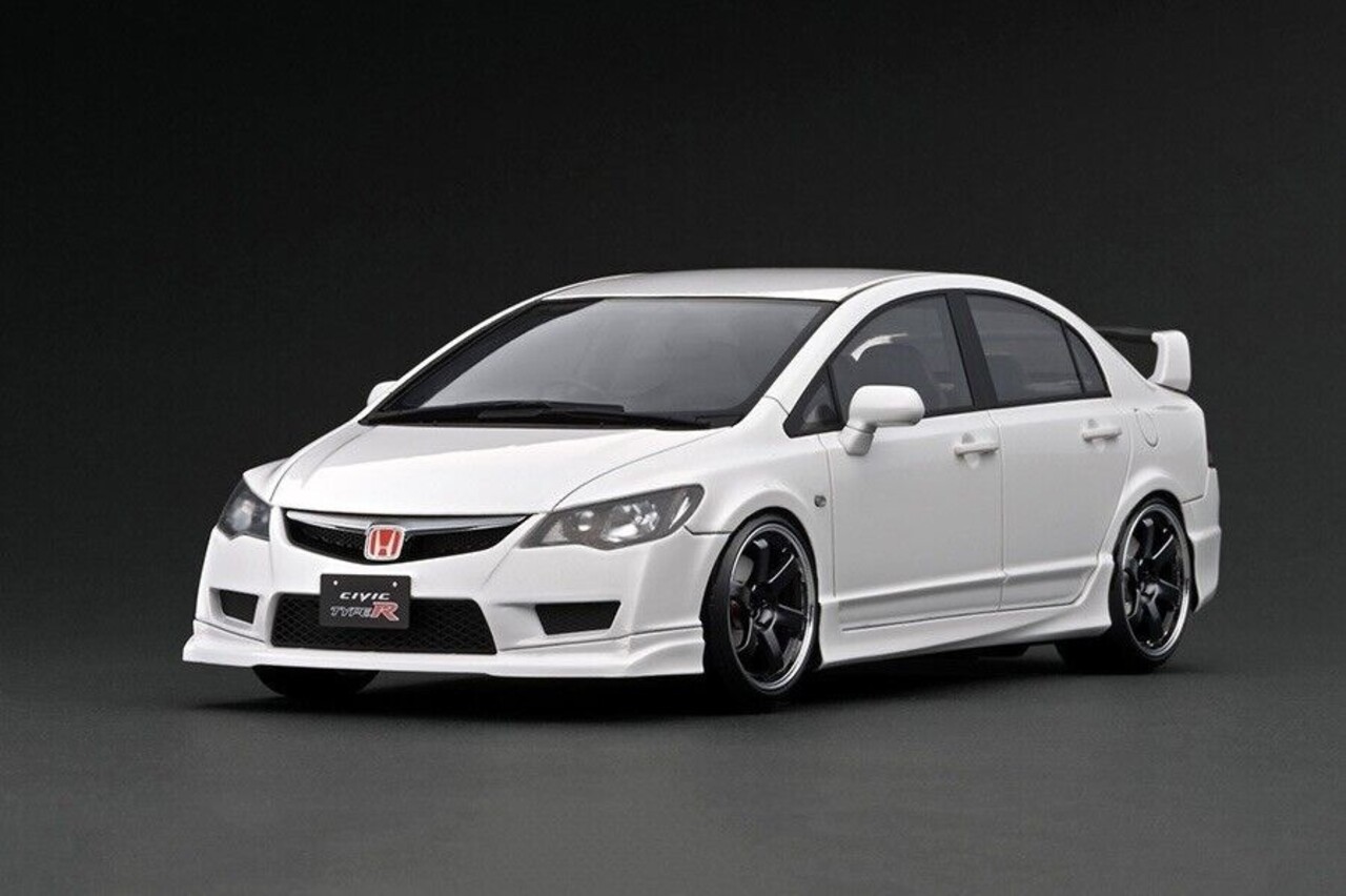 Honda Honda Civic (FD2) Type R + 18 Inch Wheels - 1:18 - Ignition Model