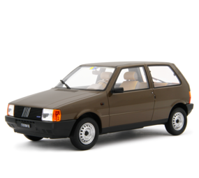 Fiat Fiat Uno 45 1983 - 1:18 - Laudoracing - Model Fiat Fiat Uno 45 1983 - 1:18 - Laudoracing - Model