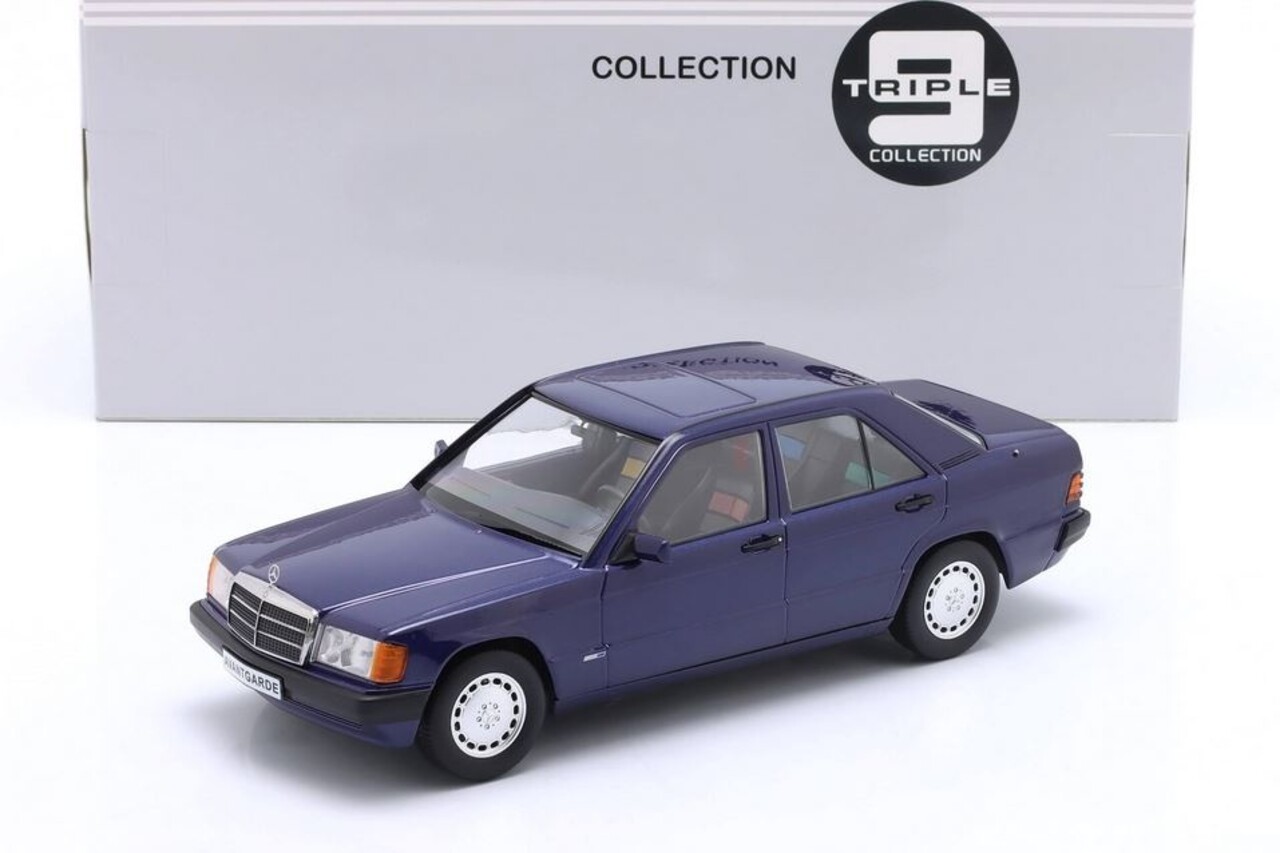 Mercedes-Benz Mercedes-Benz 190E 2.3 Avantgarde 1993 - 1:18 - Triple 9 Collection Mercedes-Benz Mercedes-Benz 190E 2.3 Avantgarde 1993 - 1:18 - Triple 9 Collection