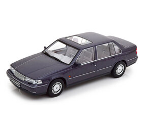 Volvo Volvo 960 - 1:18 - Triple 9 Collection