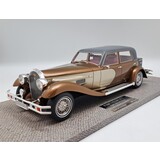 Panther Panther De Ville 1974 - 1:18 - Pantheon Panther Panther De Ville 1974 - 1:18 - Pantheon