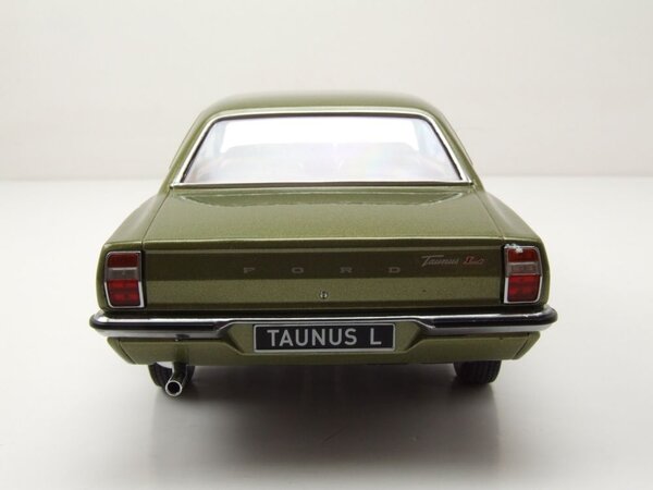 Ford Ford Taunus L Coupe 1971 - 1:18 - KK Scale