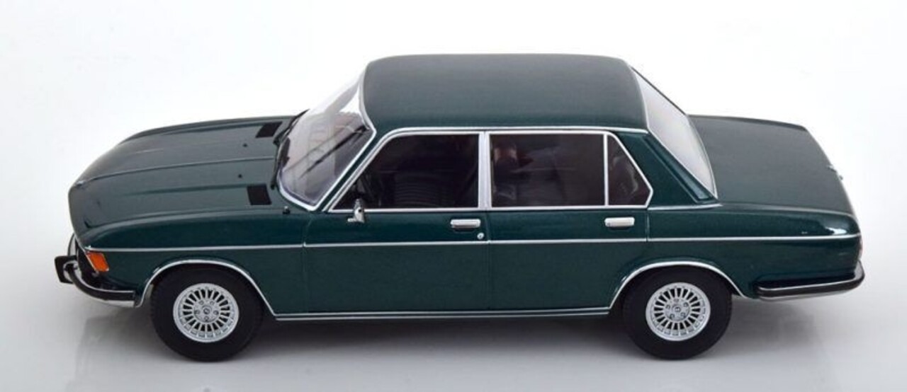 BMW BMW 3.0 S E3 MK II 1971 - 1:18 - KK Scale BMW BMW 3.0 S E3 MK II 1971 - 1:18 - KK Scale