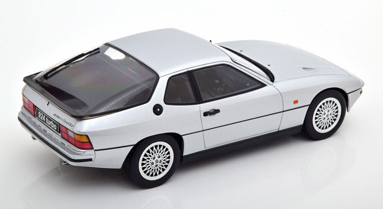 Porsche Porsche 924  Turbo Coupe 1986 - 1:18 - KK Scale