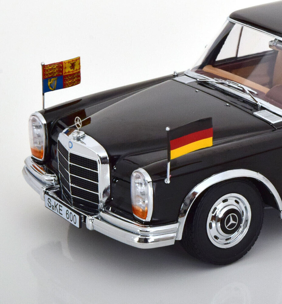 Mercedes-Benz Mercedes-Benz 600 W100 Landaulet (Queen Elizabeth II / K.G. Kiesinger) - 1:18 - KK Scale