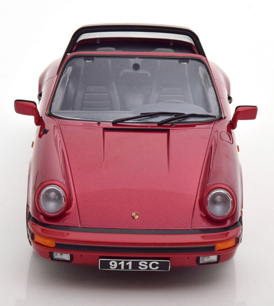 Porsche Porsche 911 SC Targa 1983 + Extra Hard-Top - 1:18 - KK Scale Porsche Porsche 911 SC Targa 1983 + Extra Hard-Top - 1:18 - KK Scale