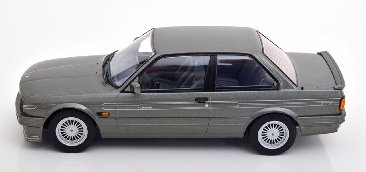 Alpina Alpina B6 3.5 (E30) 1988 - 1:18 - KK Scale Alpina Alpina B6 3.5 (E30) 1988 - 1:18 - KK Scale