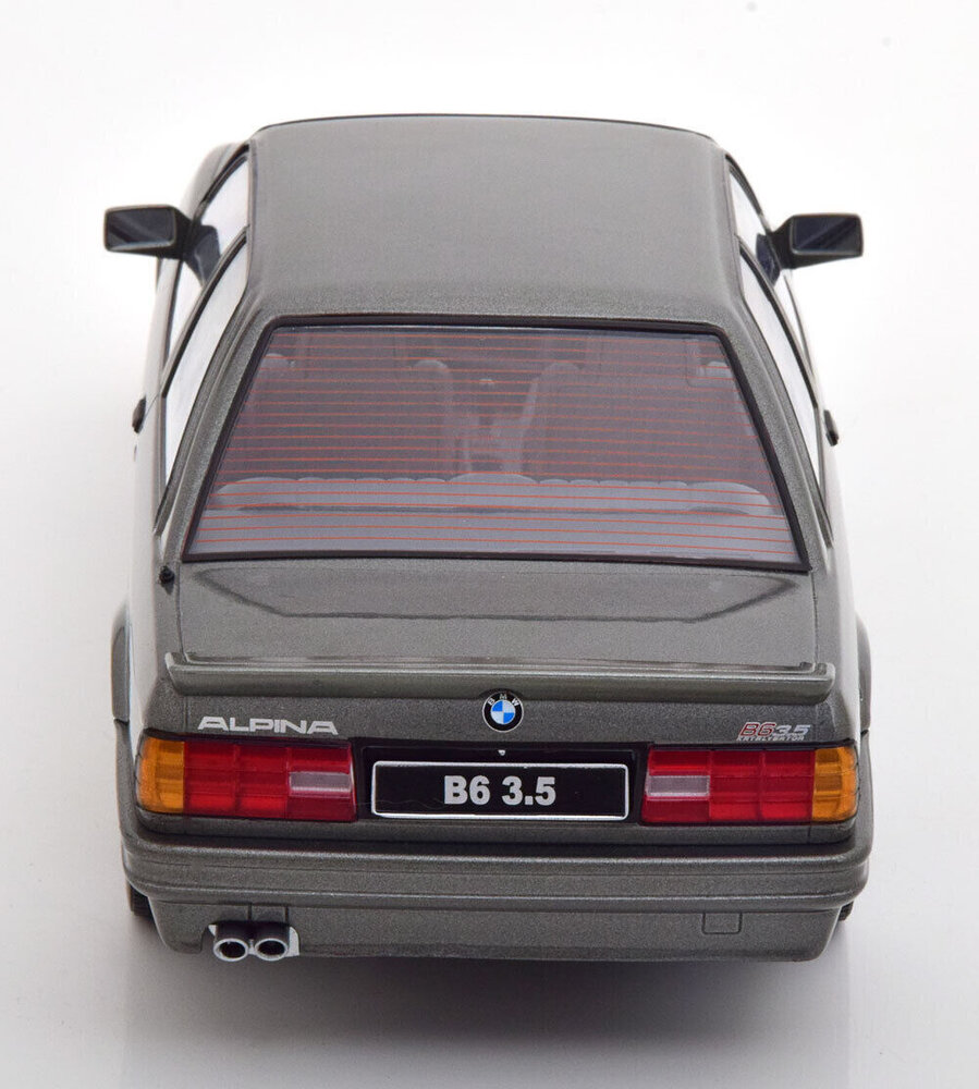 Alpina Alpina B6 3.5 (E30) 1988 - 1:18 - KK Scale Alpina Alpina B6 3.5 (E30) 1988 - 1:18 - KK Scale