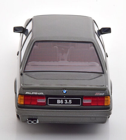 Alpina Alpina B6 3.5 (E30) 1988 - 1:18 - KK Scale Alpina Alpina B6 3.5 (E30) 1988 - 1:18 - KK Scale