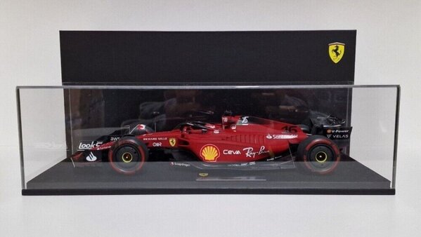 Formule 1 Scuderia Ferrari F1-75 #16 C. Leclerc Winner Bahrain GP 2022 - 1:18 - LookSmart