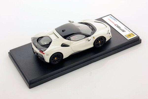 Ferrari Ferrari SF90 Stradale Hybrid 1000 HP 2019 - 1:43 - LookSmart Ferrari Ferrari SF90 Stradale Hybrid 1000 HP 2019 - 1:43 - LookSmart