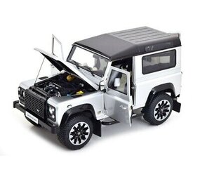 Land Rover Land Rover Defender 90 Works V8 70th Edition - 1:18 - LCD Models Land Rover Land Rover Defender 90 Works V8 70th Edition - 1:18 - LCD Models