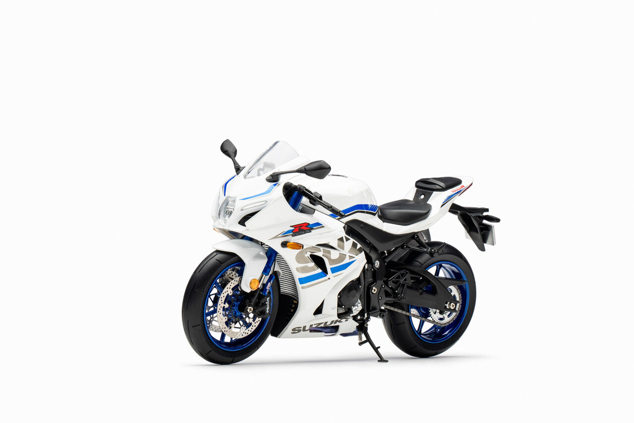 Suzuki Suzuki GSX R1000R 2020 - 1:12 - LCD Models Suzuki Suzuki GSX R1000R 2020 - 1:12 - LCD Models