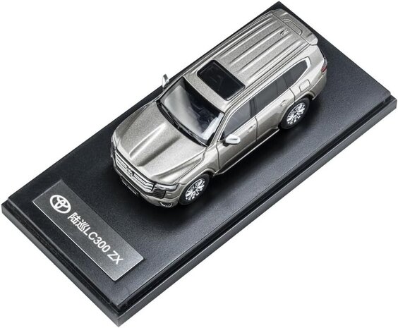 Toyota Toyota Land Cruiser LC300-GR Sport 2022 - 1:64 - LCD Model Toyota Toyota Land Cruiser LC300-GR Sport 2022 - 1:64 - LCD Model