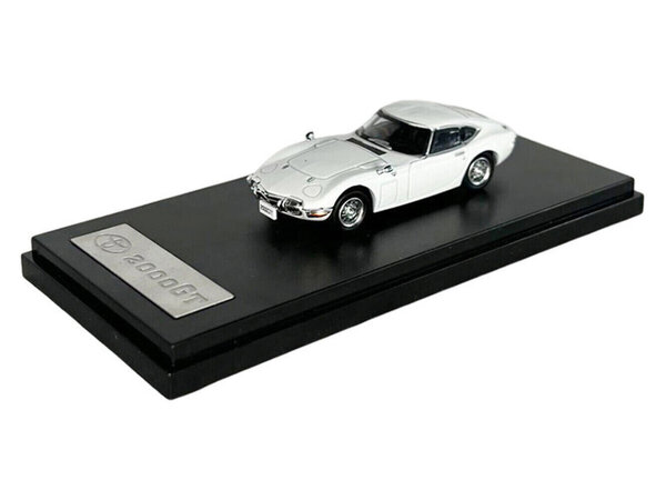 Toyota Toyota 2000GT Coupe 1967 - 1:64 - LCD Model