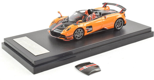 Pagani Pagani Huayra BC Roadster #20 2017 - 1:64 - LCD Model Pagani Pagani Huayra BC Roadster #20 2017 - 1:64 - LCD Model