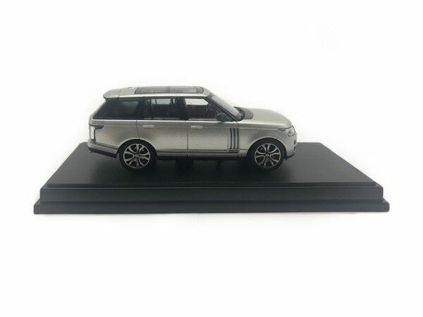 Land Rover Land Rover Range Rover SV Autobiography Dynamic 2017 - 1:64 - LCD Model Land Rover Land Rover Range Rover SV Autobiography Dynamic 2017 - 1:64 - LCD Model