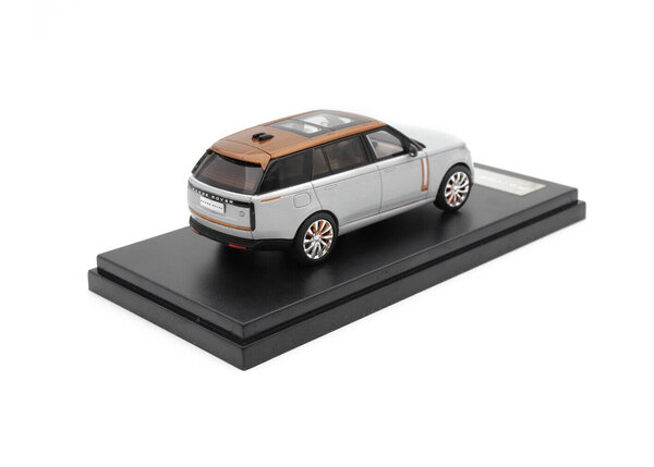 Land Rover Land Rover Range Rover 2022 - 1:64 - LCD Model Land Rover Land Rover Range Rover 2022 - 1:64 - LCD Model
