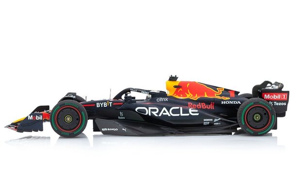 Formule 1 Oracle Red Bull Racing RB18 #1 Winner Japanese GP 2022 - 1:18 - Spark