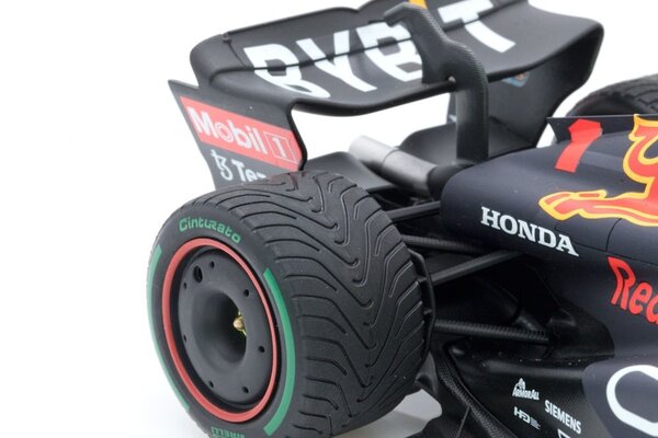 Formule 1 Oracle Red Bull Racing RB18 #1 Winner Japanese GP 2022 - 1:18 - Spark