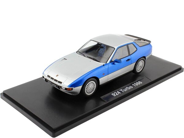 Porsche Porsche 924  Turbo 1986 - 1:18 - KK Scale Porsche Porsche 924  Turbo 1986 - 1:18 - KK Scale