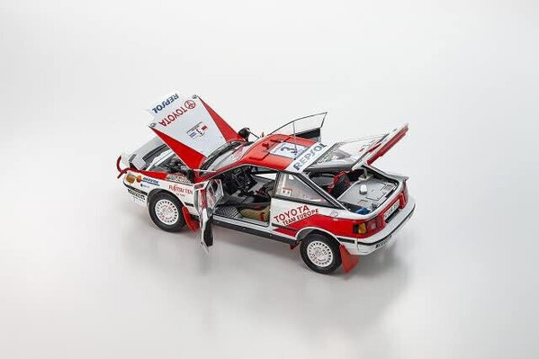 Toyota Toyota Celica GT Four #3 Winner Safari Rally 1990 - 1:18 - Kyosho Toyota Toyota Celica GT Four #3 Winner Safari Rally 1990 - 1:18 - Kyosho