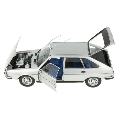 Renault Renault 30 TX 1979 - 1:18 - Norev Renault Renault 30 TX 1979 - 1:18 - Norev