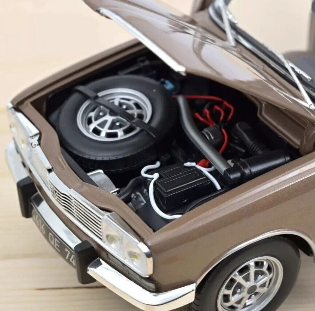 Renault Renault 16 TX 1974 - 1:18 - Norev