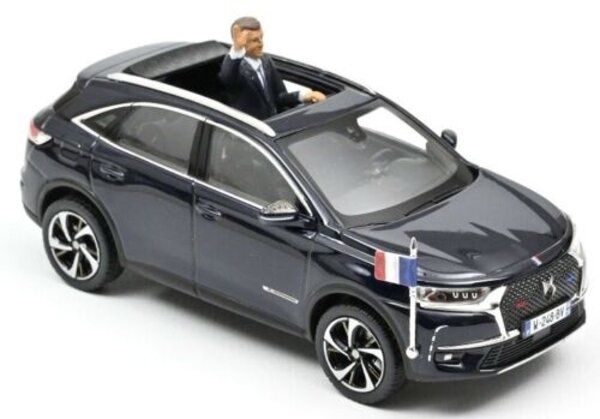 DS DS7 Crossback Presidential Car (Emmanuel Macron) 2017 + Figure - 1:43 - Norev
