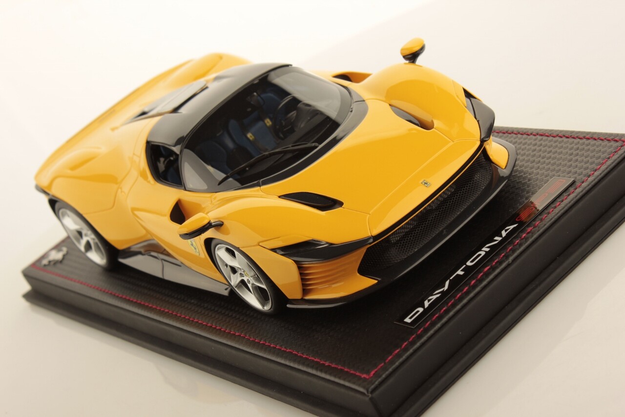 Ferrari Ferrari Daytona SP3 2022 - 1:18 - MR Collection Models Ferrari Ferrari Daytona SP3 2022 - 1:18 - MR Collection Models