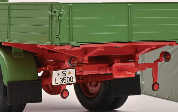 Mercedes-Benz Mercedes-Benz L3500 - 1:18 - Schuco
