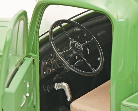 Mercedes-Benz Mercedes-Benz L3500 - 1:18 - Schuco