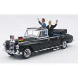 Mercedes-Benz Mercedes-Benz 300D (W189) Cabriolet Open 1963 + Figures Konrad Adenauer + J.F. Kennedy - 1:43 - Rio Mercedes-Benz Mercedes-Benz 300D (W189) Cabriolet Open 1963 + Figures Konrad Adenauer + J.F. Kennedy - 1:43 - Rio