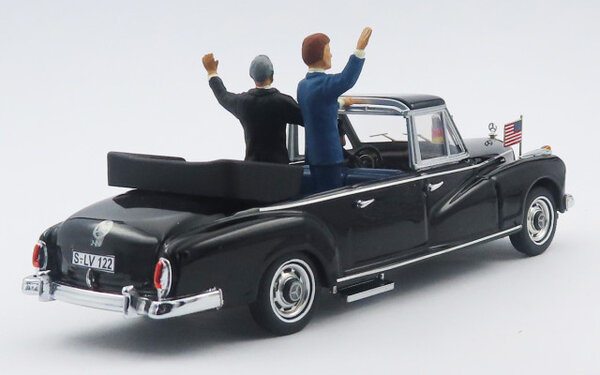 Mercedes-Benz Mercedes-Benz 300D (W189) Cabriolet Open 1963 + Figures Konrad Adenauer + J.F. Kennedy - 1:43 - Rio