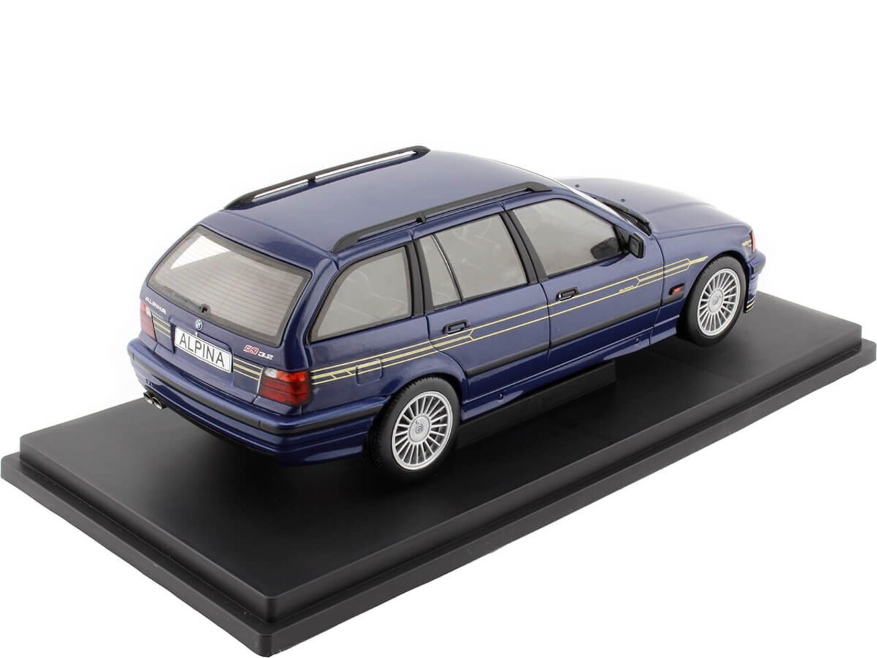 BMW BMW E36 Alpina B3 3.2 Touring - 1:18 - Modelcar Group BMW BMW E36 Alpina B3 3.2 Touring - 1:18 - Modelcar Group