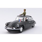 Citroen Citroen DS 19 Cabriolet + Figures General de Gaulle + Driver 1960 - 1:43 - Rio