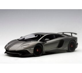 Lamborghini Lamborghini Aventador LP750-4 SV - 1:18 - AUTOart Lamborghini Lamborghini Aventador LP750-4 SV - 1:18 - AUTOart