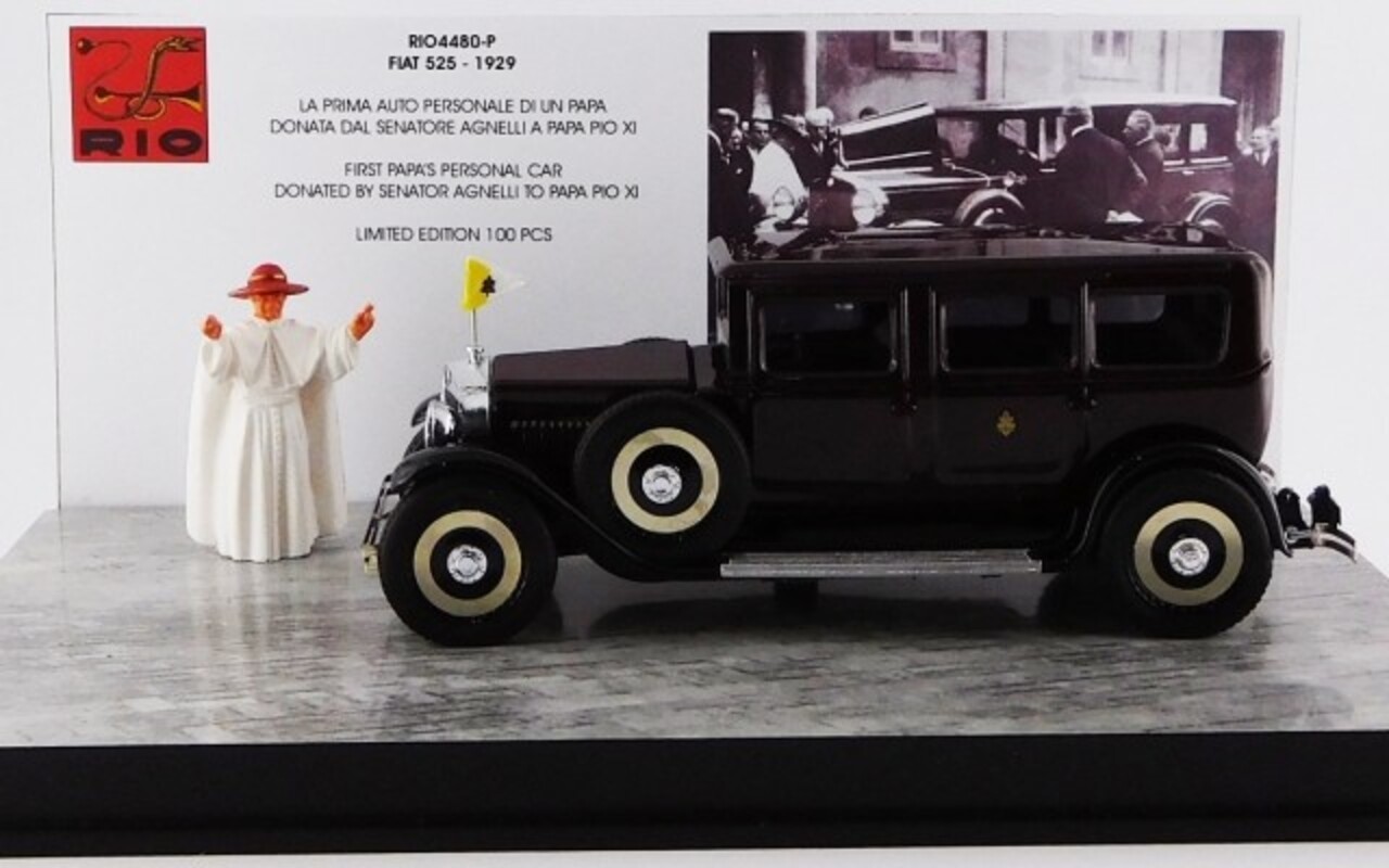Fiat Fiat 525 1929 Personal Car Pope Pius XI + Figure - 1:43 - Rio Fiat Fiat 525 1929 Personal Car Pope Pius XI + Figure - 1:43 - Rio